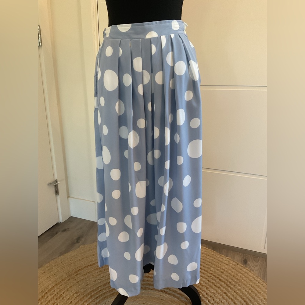 Pretty Playful Chic Blue & White  Polka Dot  lined Midi Skirt